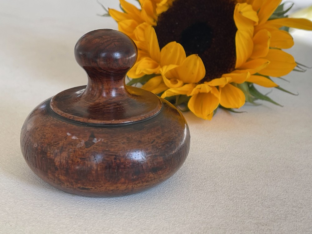 A Georgian Paperweight - lead weighted View IV