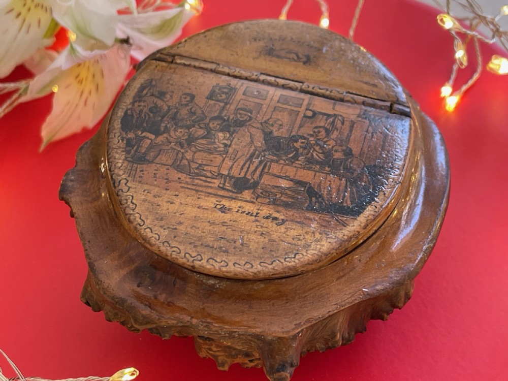 Antique Scottish Burr Wood Snuff Box View VII
