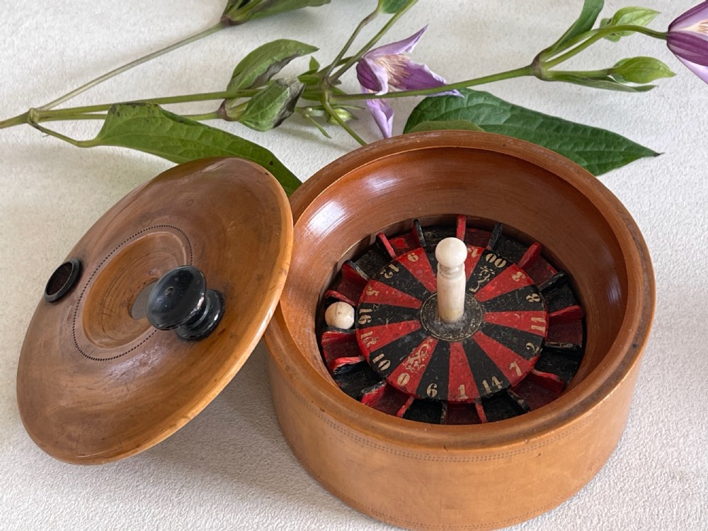 Antique Travelling Roulette Game View IV