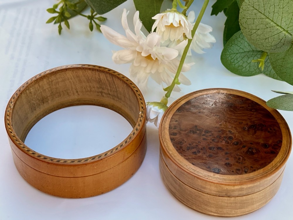 A Georgian Antique Trick/Puzzle Box - for snuff etc View III