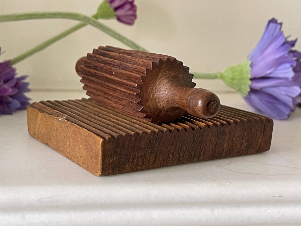 A Small Antique Lace Crimper - Roller & Board View II