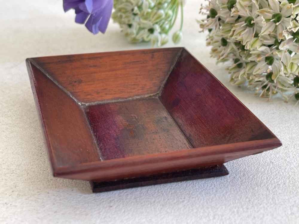 A Small Desk Tray or Gambling Counter Tray - Original Trade Label