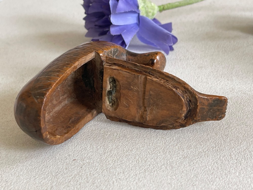 Antique Treen Folk Art Bird Snuff Box View VII
