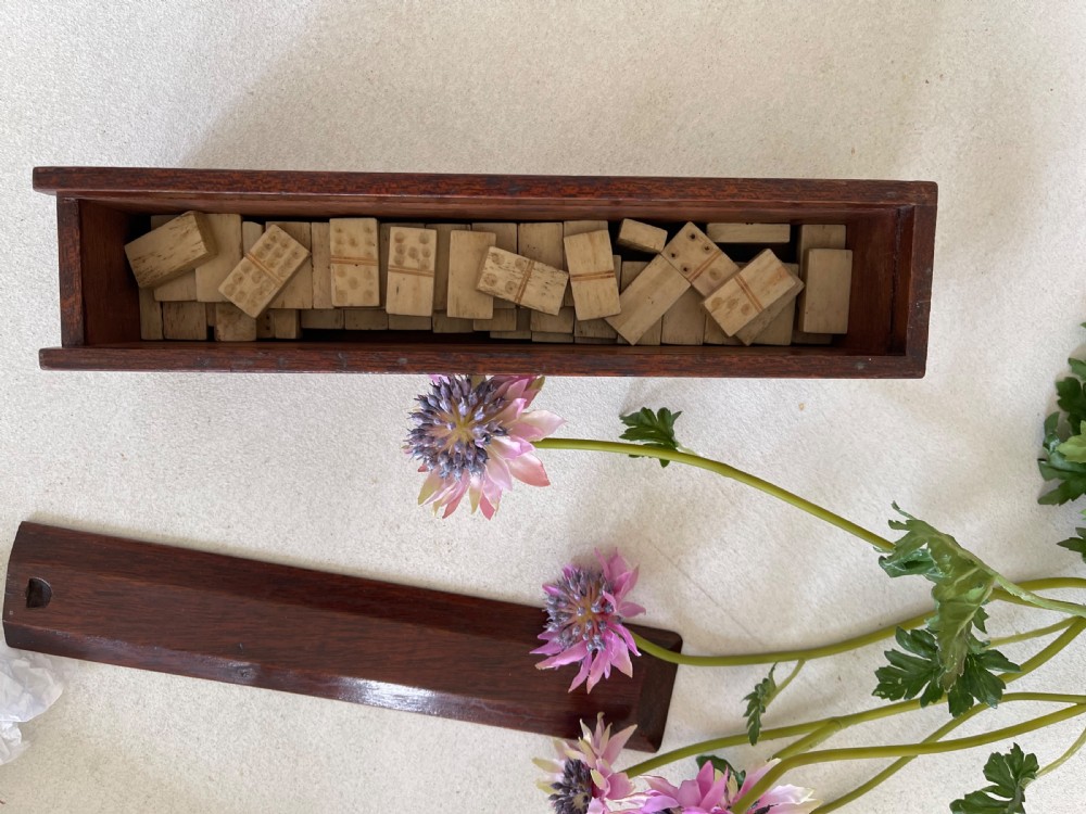 Antique Prisoner of War Bone Dominoes - double nine set View II