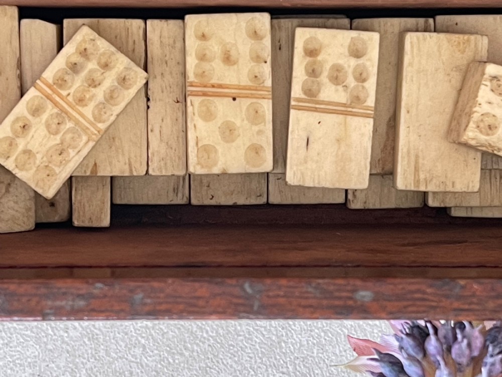 Antique Prisoner of War Bone Dominoes - double nine set View VII