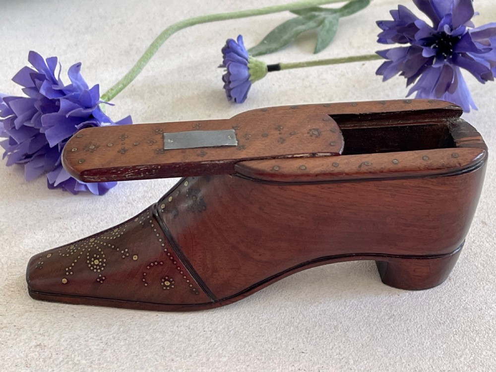 A Fine Quality Large Table Snuff Shoe View III