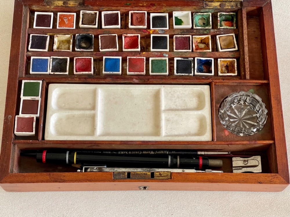 Antique Paint Box - by Reeves & Son Ltd View III