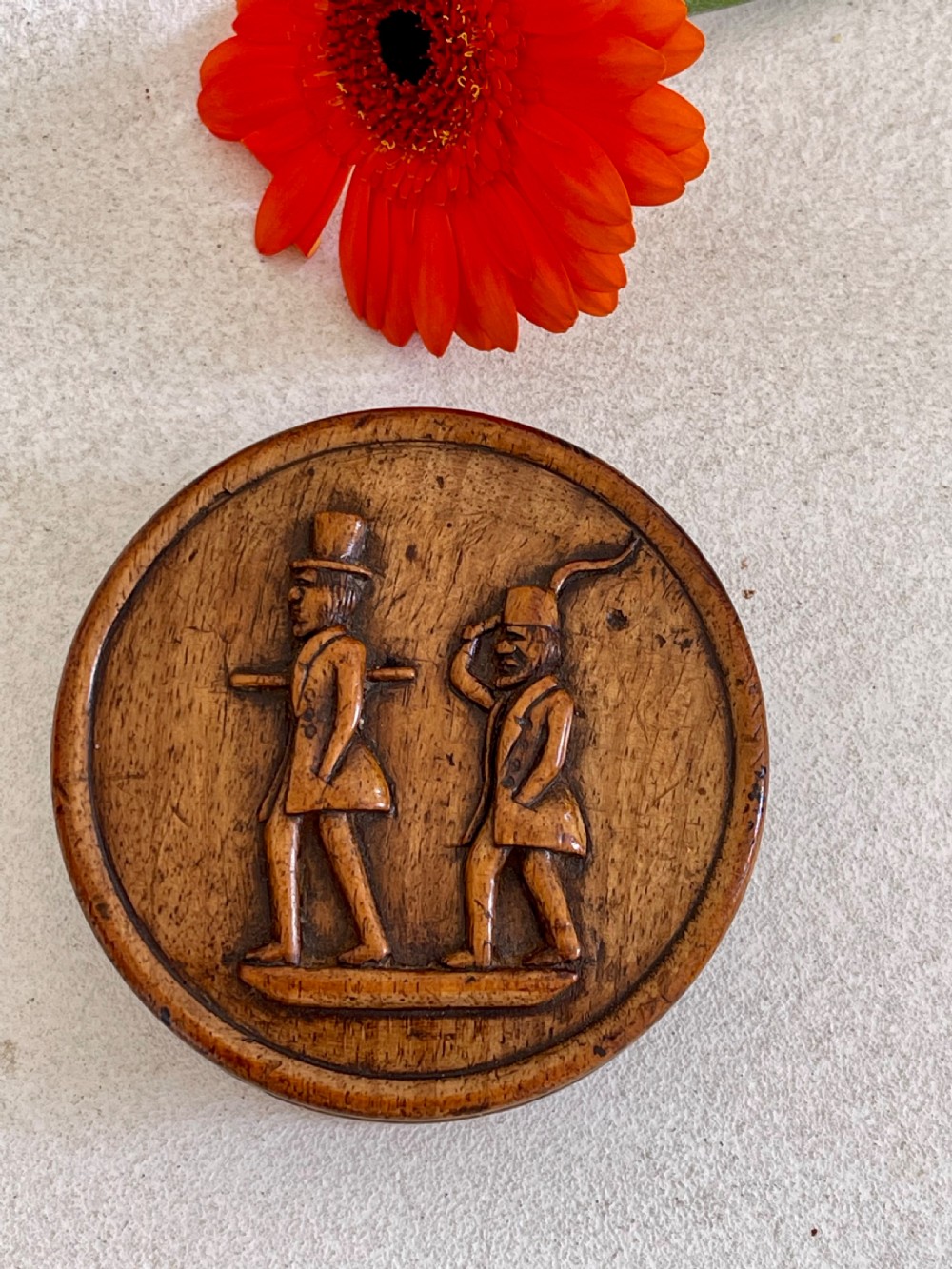 An Antique Carved Snuff Box - depicting two figures View IV