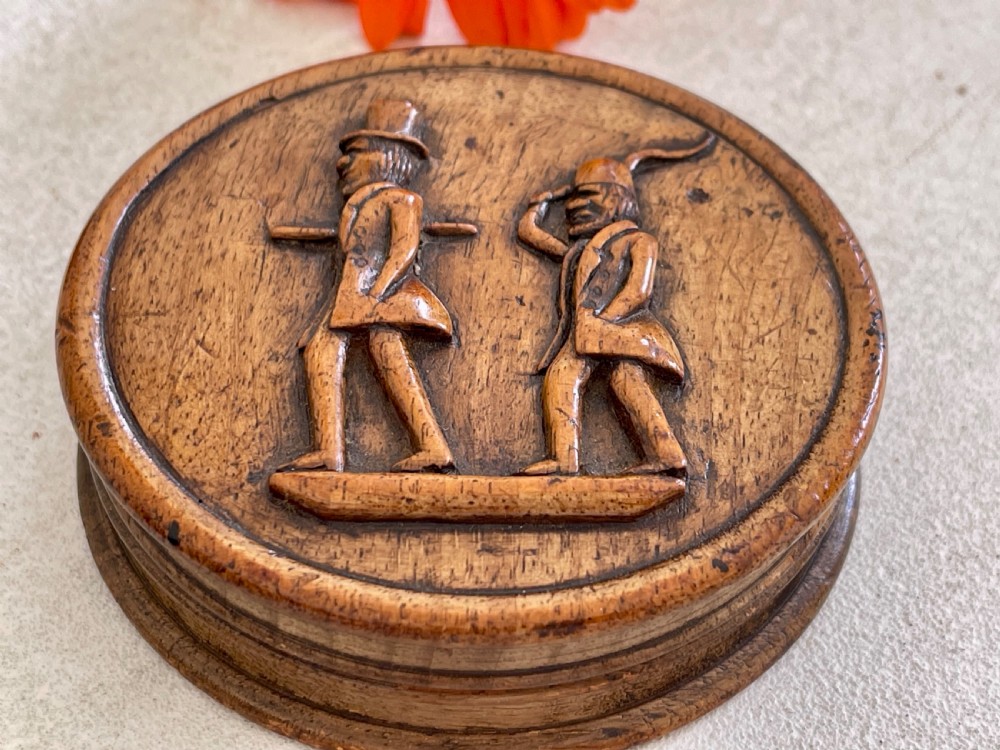 An Antique Carved Snuff Box - depicting two figures View IX