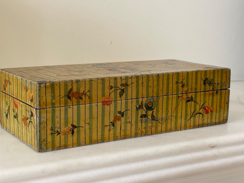 An Antique Georgian Netting?lace Box View II
