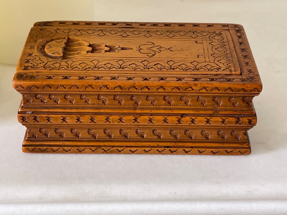 An Antique Double Book Snuff Box - boxwood
