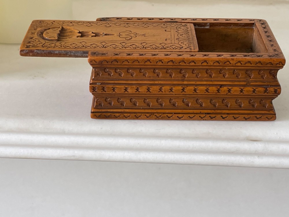 An Antique Double Book Snuff Box - boxwood View V