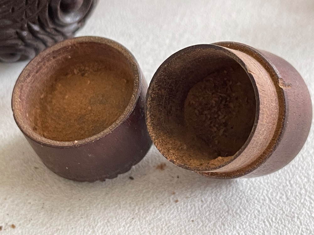 An Antique Puzzle Ball - for snuff, coins or rouge View III