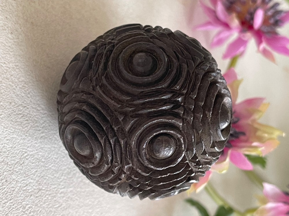 An Antique Puzzle Ball - for snuff, coins or rouge View IV