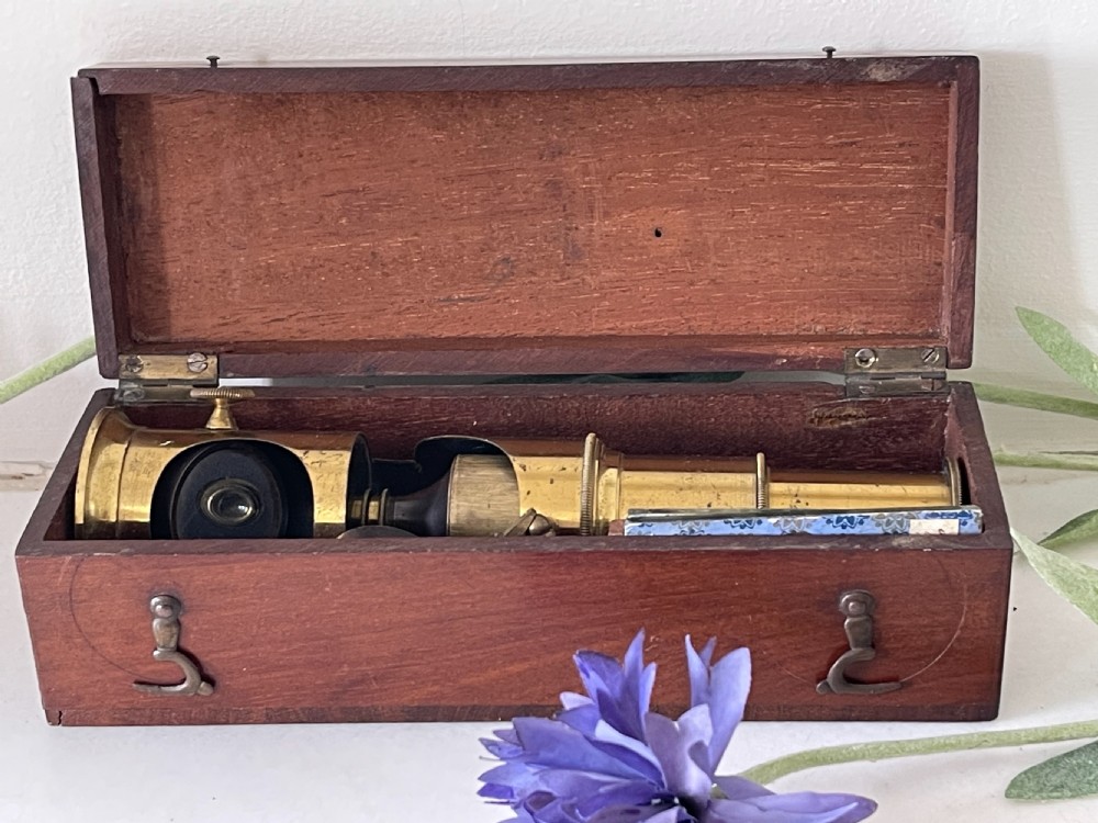 A Victorian Drum Microscope - with stage magnifier View VI