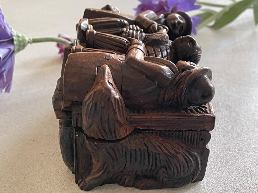 An Antique Scottish Blind Mans Snuff Box View IV