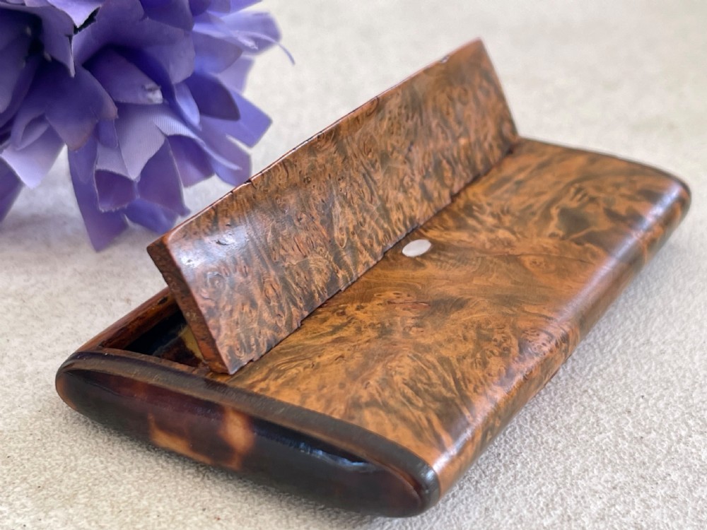 A Double-Sided Opening Snuff Box View IV