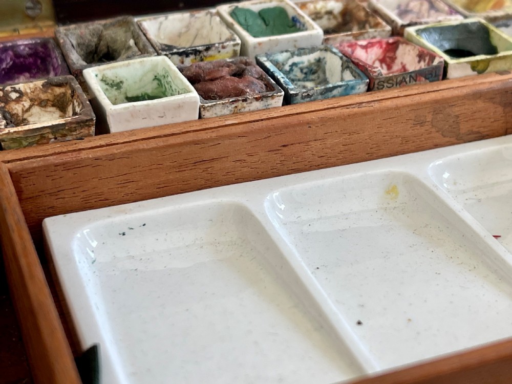 An Antique Rosewood Paint Box - Leather Inset with Embossed Label Winsor & Newton View IV