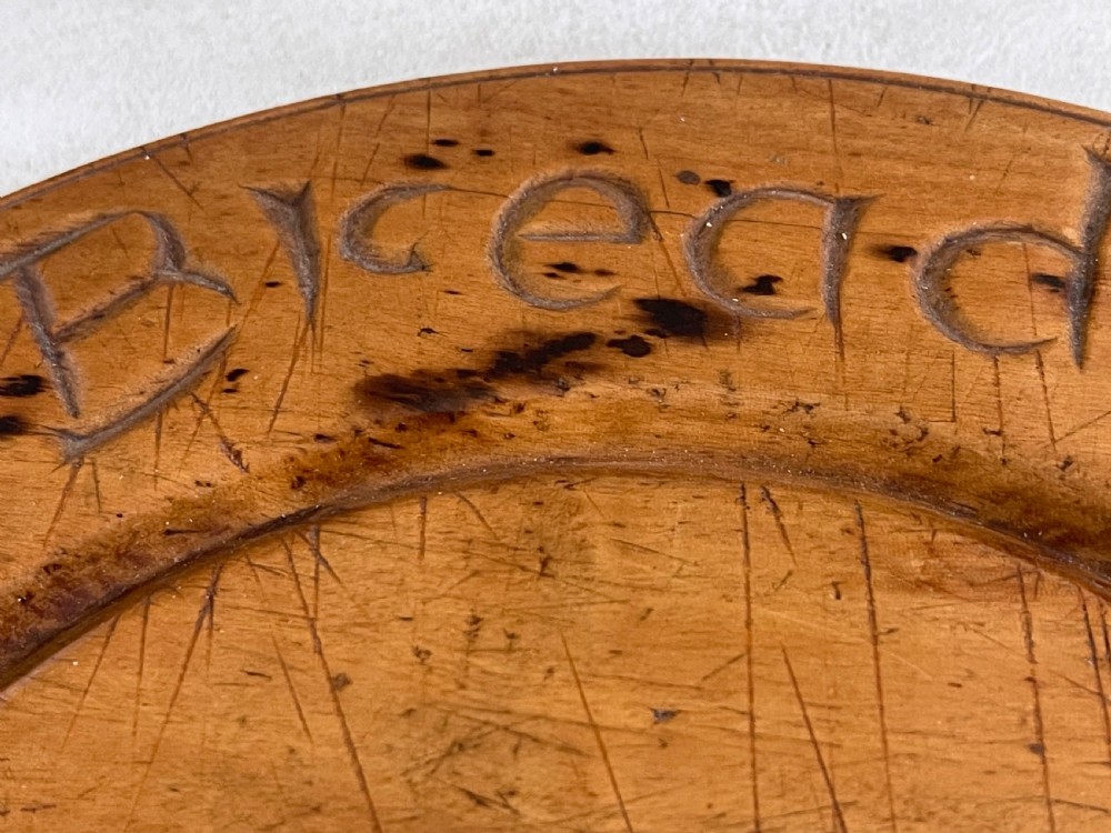 An Antique Treen Bread Board - small size View VI