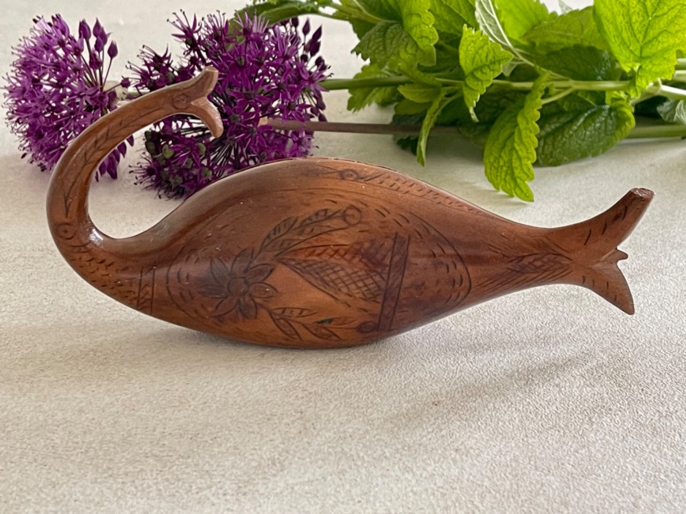 An Antique Fish Shaped Snuff Box