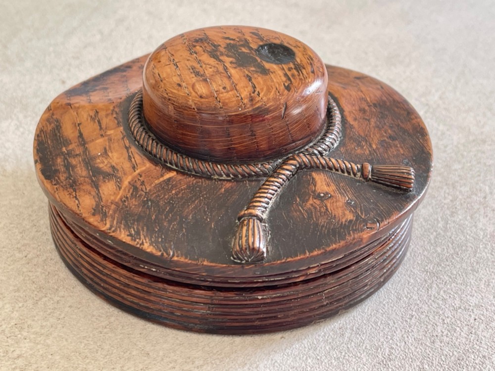 An Antique Treen Snuff Box - in the shape of a straw boater