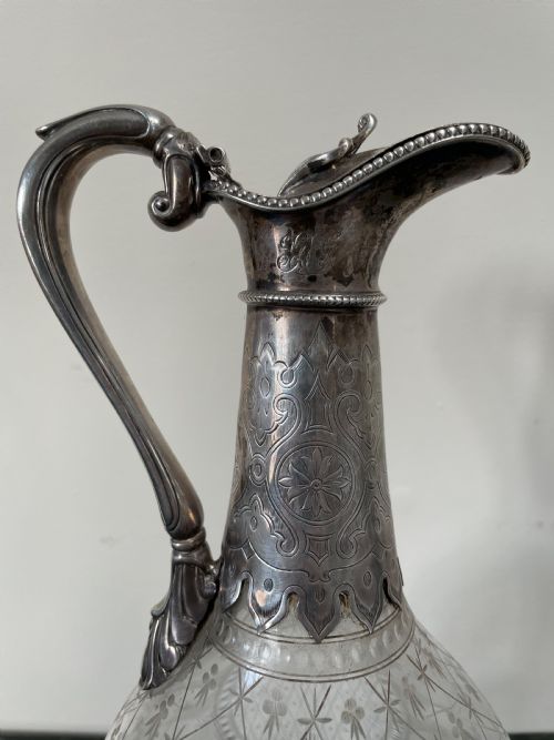MID VICTORIAN HALLMARKED SILVER MOUNTED CLARET JUG - ADDITIONAL PHOTO 3