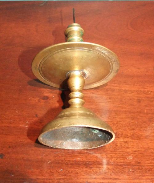 17TH C BRASS PIN PRICKET CANDLE STICK LOW COUNTRIES C1650 1660 - ADDITIONAL PHOTO 2