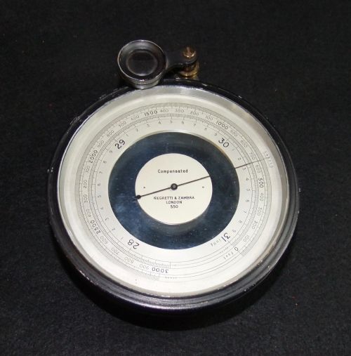 1900'S CASED COMPENSATED SURVEYING BAROMETER BY NEGRETTI ZAMBRA LONDON - ADDITIONAL PHOTO 1