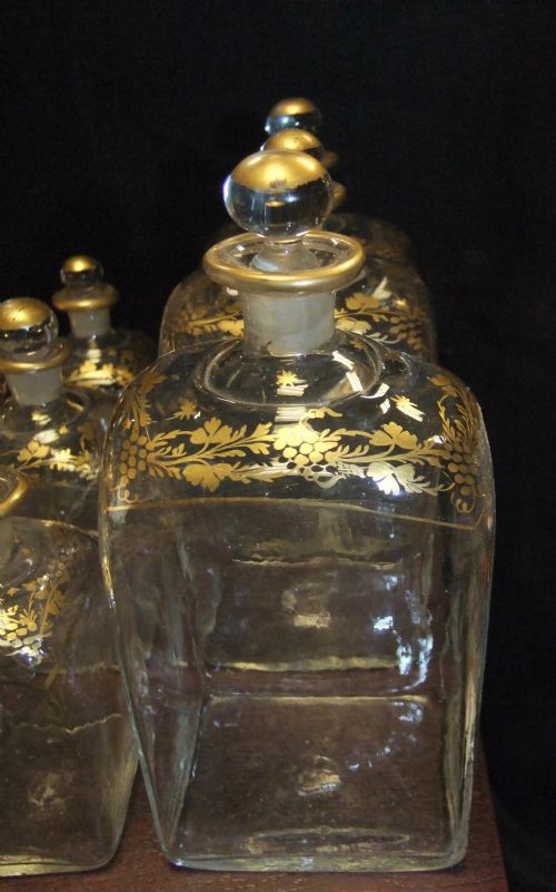 LARGE LATE 18TH C OFFICERS GLASS GOLD DECORATED DECANTER CAMPAIGN SET - ADDITIONAL PHOTO 3
