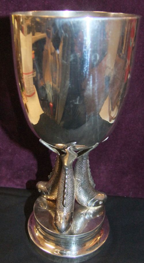 RARE LARGE 19TH C CHINESE SILVER GOBLET WITH KOI CARP BY ZEE WO C1890 - ADDITIONAL PHOTO 2