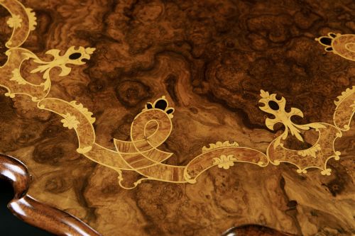 fig 1. Stunning Victorian Burr Walnut Wine Table
