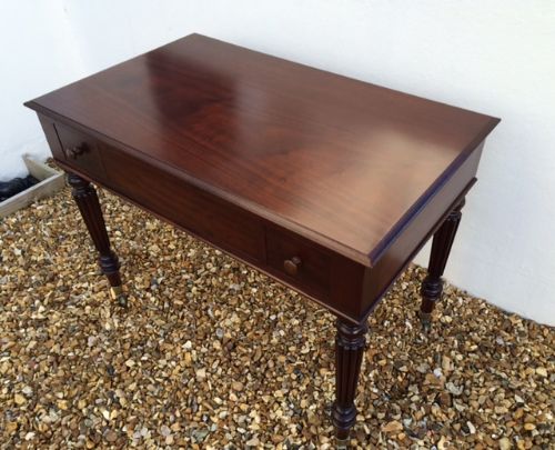 Quality Victorian Mahogany Table by Gillows of Lancaster