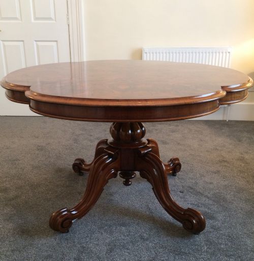 Superb Victorian Burr Walnut Tilt Top Breakfast/loo Table