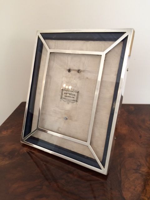 Superb Large Silver Photograph Frame - Harrods, 1915