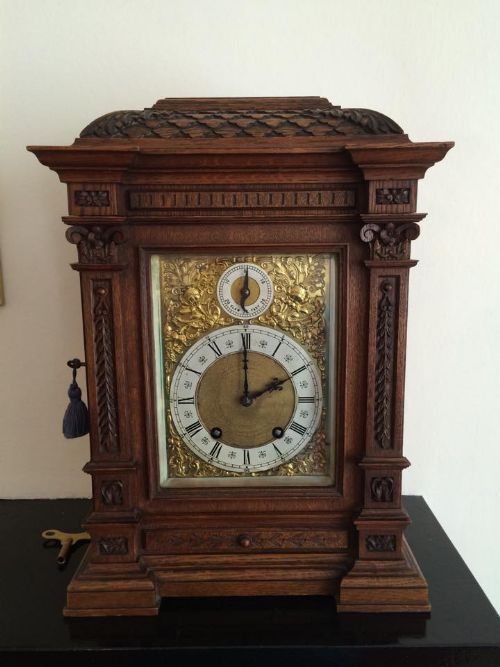 Impressive Lenzkirch Oak Cased Bracket Clock