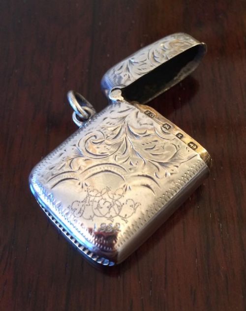 fig 3. Victorian Silver Vesta Case, 1899
