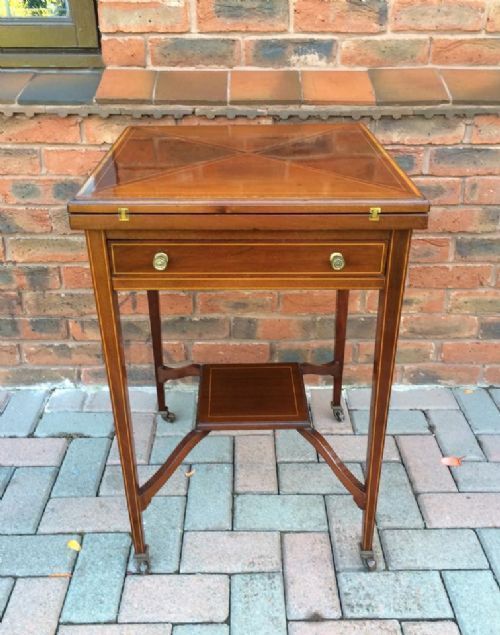 Good Edwardian Mahogany Games Table