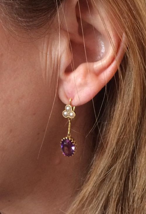 Quality Pair of 15ct Gold Amethyst & Pearl Earrings