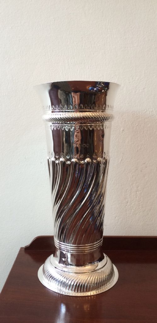Victorian Solid Silver Vase, Hallmarked London 1890 by Goldsmiths & Silversmiths, London