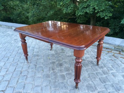 A Victorian Mahogany Extending Wind Out Dining Table, Circa 1850.