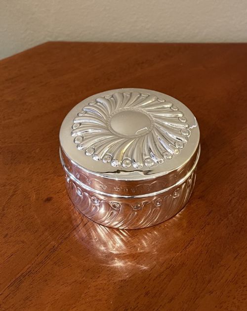 Victorian Circular Silver Box, Hallmarked Birmingham 1893