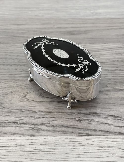 George V Silver and Tortoiseshell Jewellery Box by Mappin & Webb