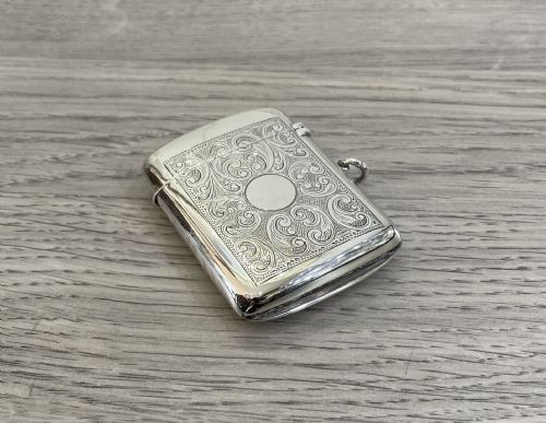 Very Large George V Solid Silver Vesta Case