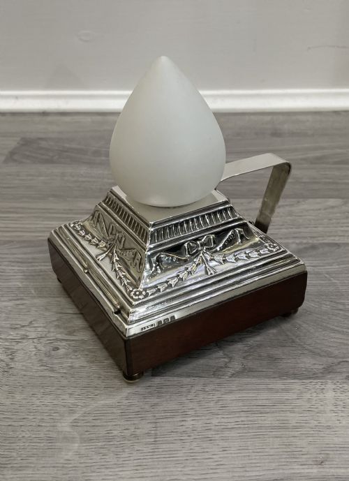 fig 1. Rare 1930s silver ‘go to bed’ lamp torch
