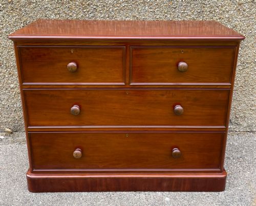 fig 1. Victorian Mahogany Chest of Drawers