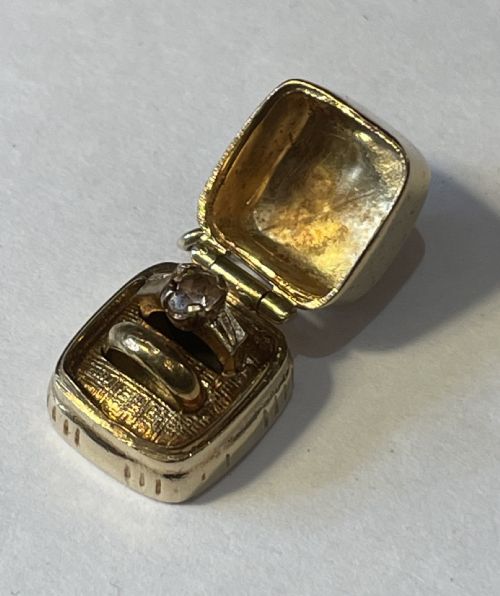 9ct Gold Charm Pendant, Jewellery Box, 1965