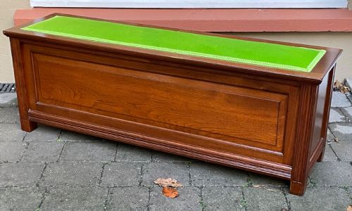 Victorian Mahogany Ottoman Window Seat by Gillows