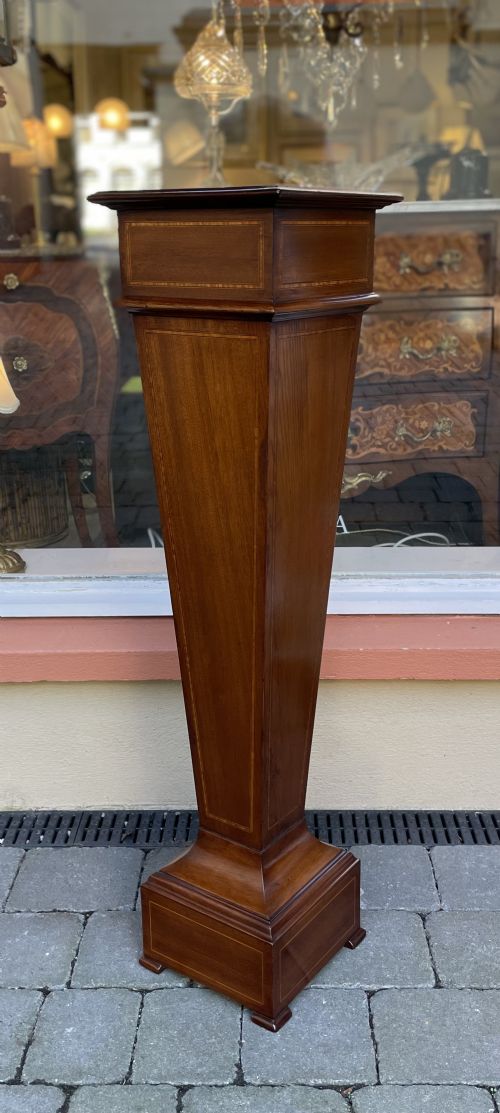 Edwardian Satinwood Banded Mahogany Pedestal Torchere