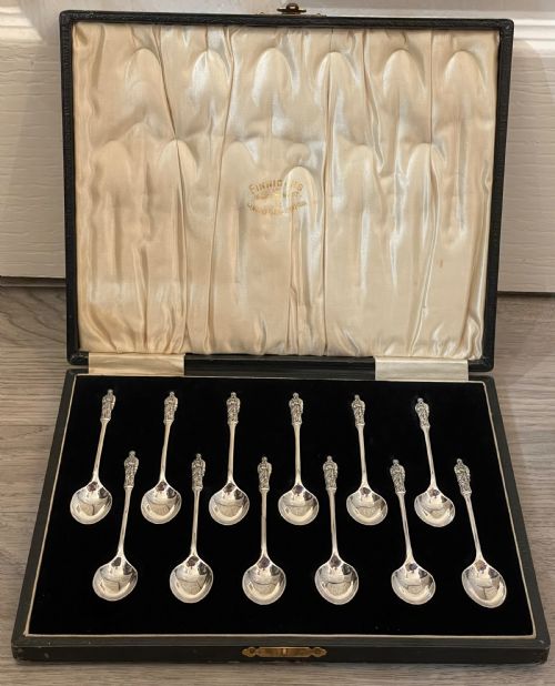 Set of 12 George V Solid Silver Apostle Spoons
