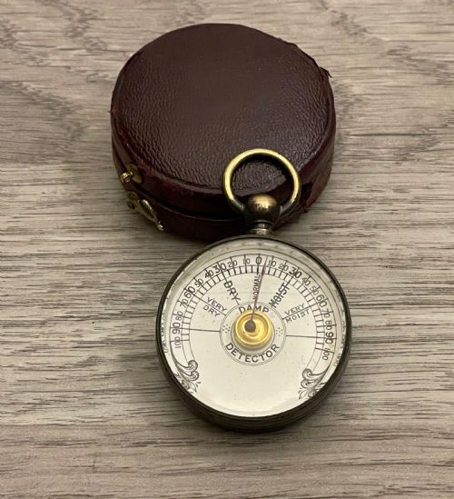 Edwardian Cased Pocket Damp Protector or Hygrometer